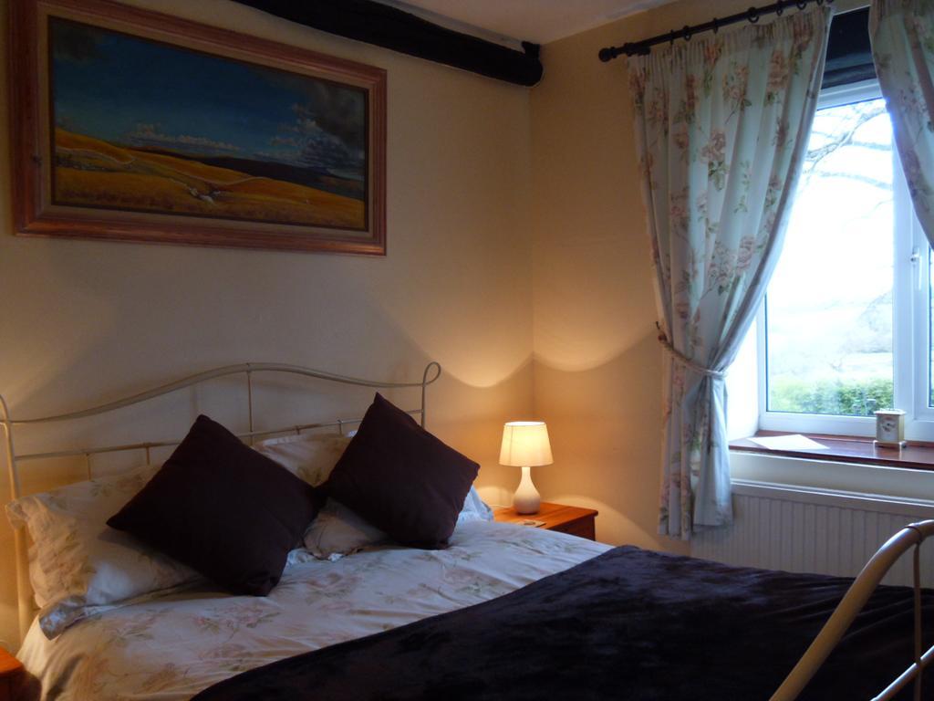 קרנפורת' Tithe Barn Bed And Breakfast מראה חיצוני תמונה