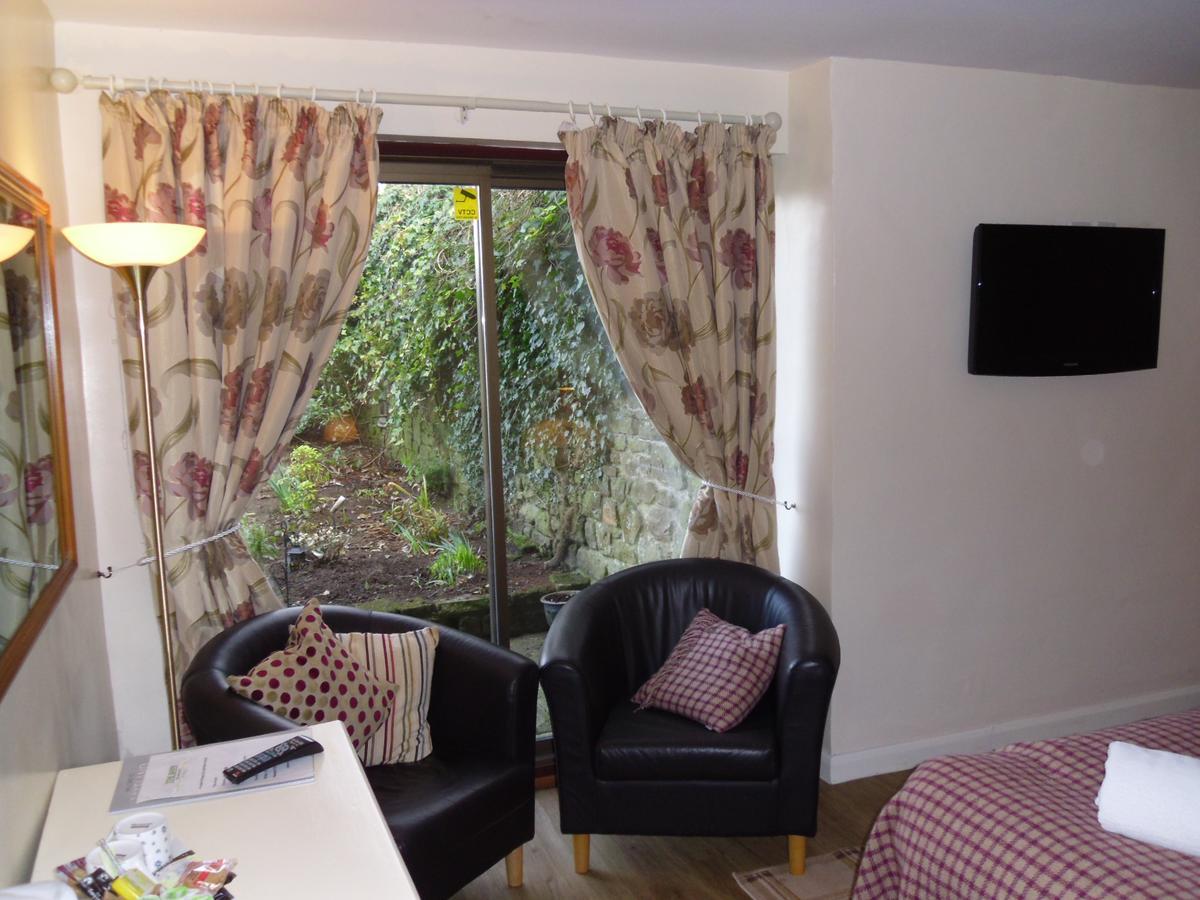 קרנפורת' Tithe Barn Bed And Breakfast מראה חיצוני תמונה